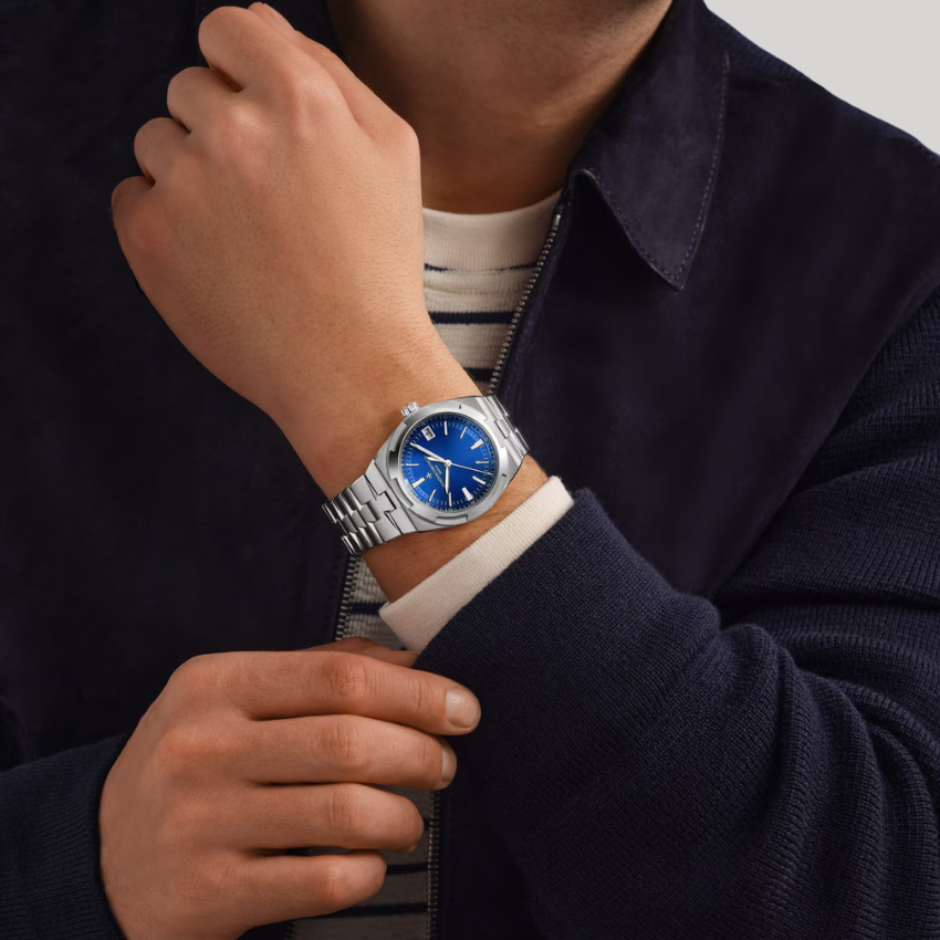 Vacheron Constantin Overseas Watch Self-Winding blue