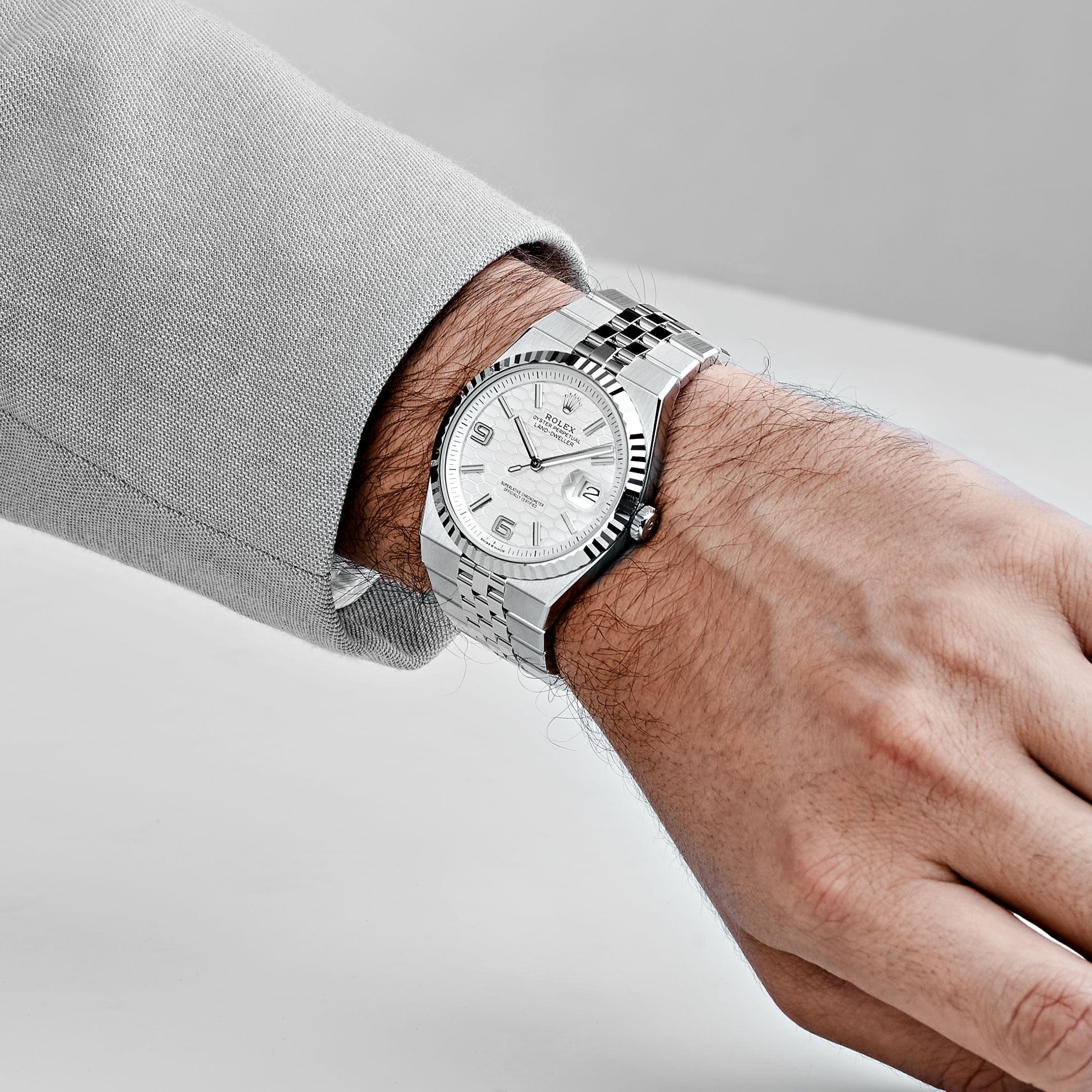 Rolex Land-Dweller 127334 "White Dial" 40mm